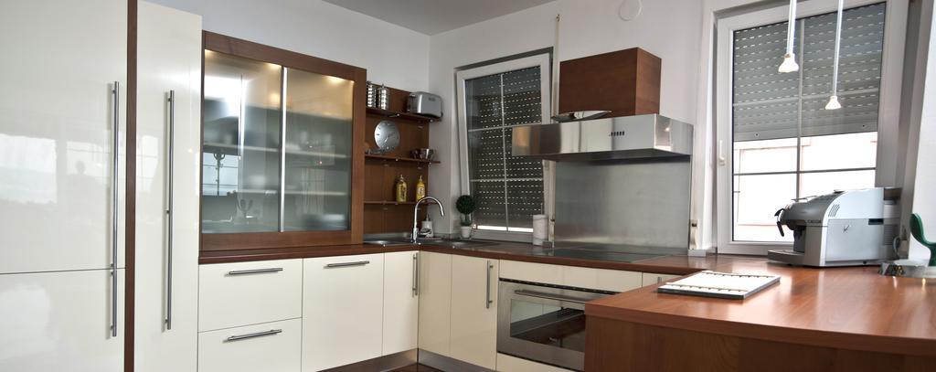 Apartment Sunny Split Ruang foto